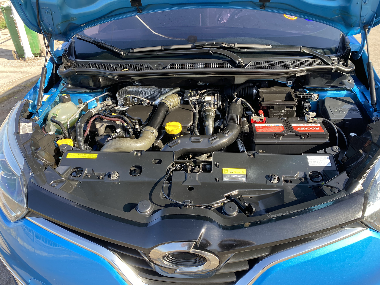 SAMSUNG QM3 (RENAULT CAPTUR) 2017 / DIESEL  25