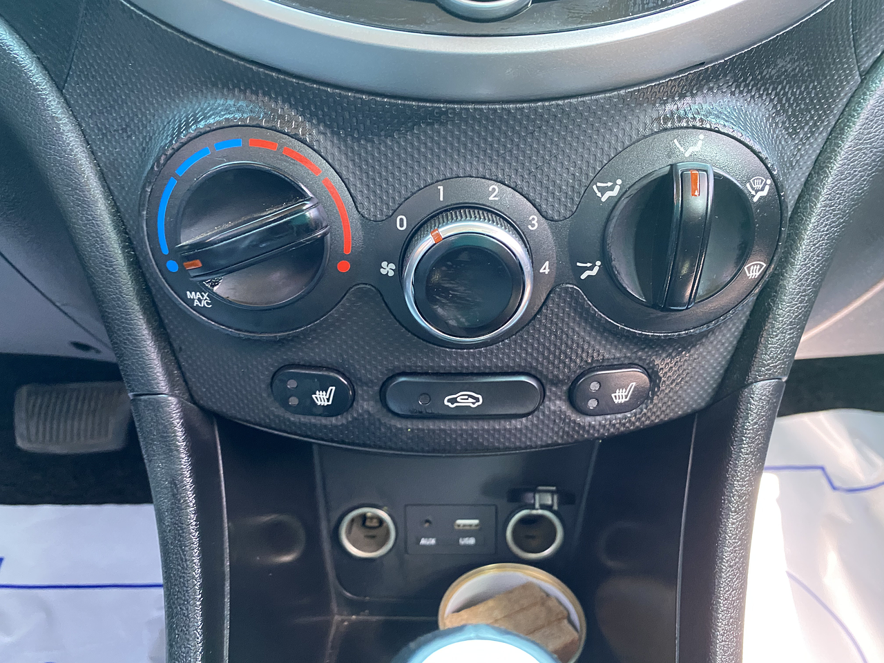 HYUNDAI ACCENT SEDAN 2017 / DIESEL 1.6 VGT  15