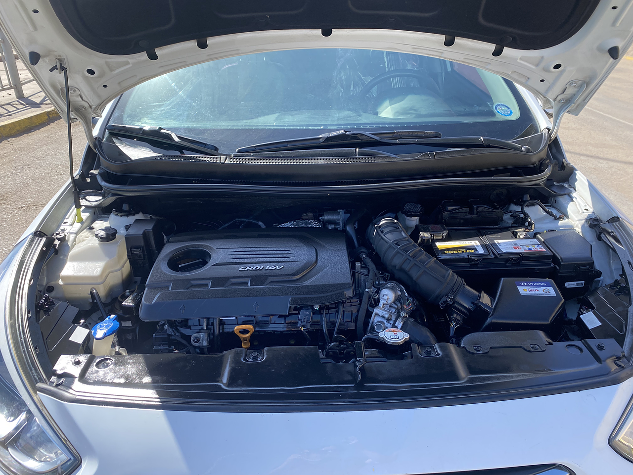 HYUNDAI ACCENT SEDAN 2017 / DIESEL 1.6 VGT  23