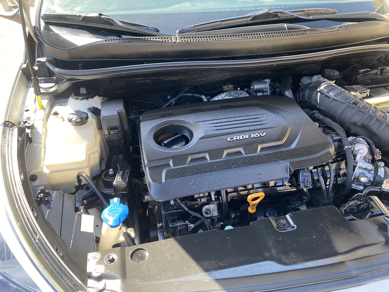 HYUNDAI ACCENT SEDAN 2017 / DIESEL 1.6 VGT  24
