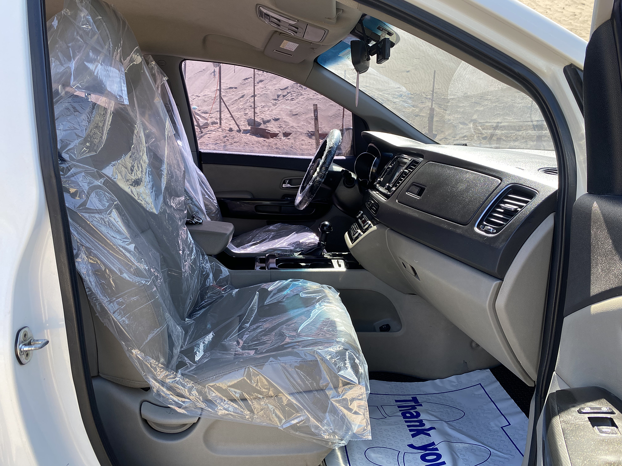 KIA ALL NEW CARNIVAL 2016 / 9PASAJEROS / DIESEL / PUERTA ELECTRICA 19