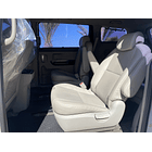 KIA ALL NEW CARNIVAL 2016 / 9PASAJEROS / DIESEL / PUERTA ELECTRICA 23