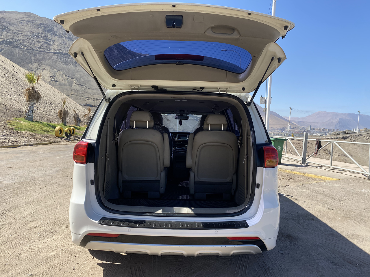 KIA ALL NEW CARNIVAL 2016 / 9PASAJEROS / DIESEL / PUERTA ELECTRICA 28