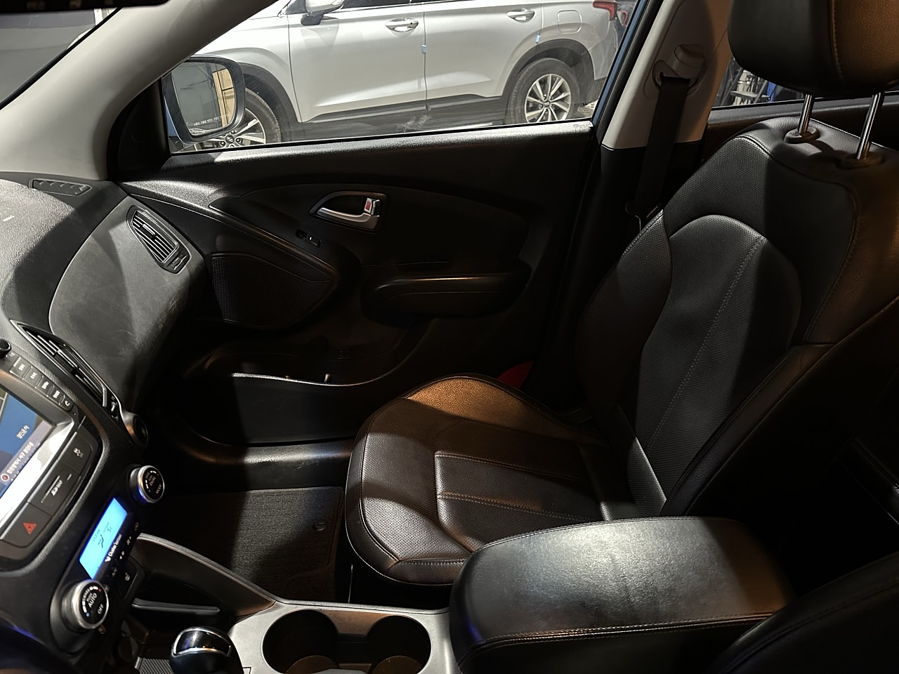  HYUNDAI TUCSON 2015 / AUTOMATICA  / DIESEL 2.0 / 2WD 23