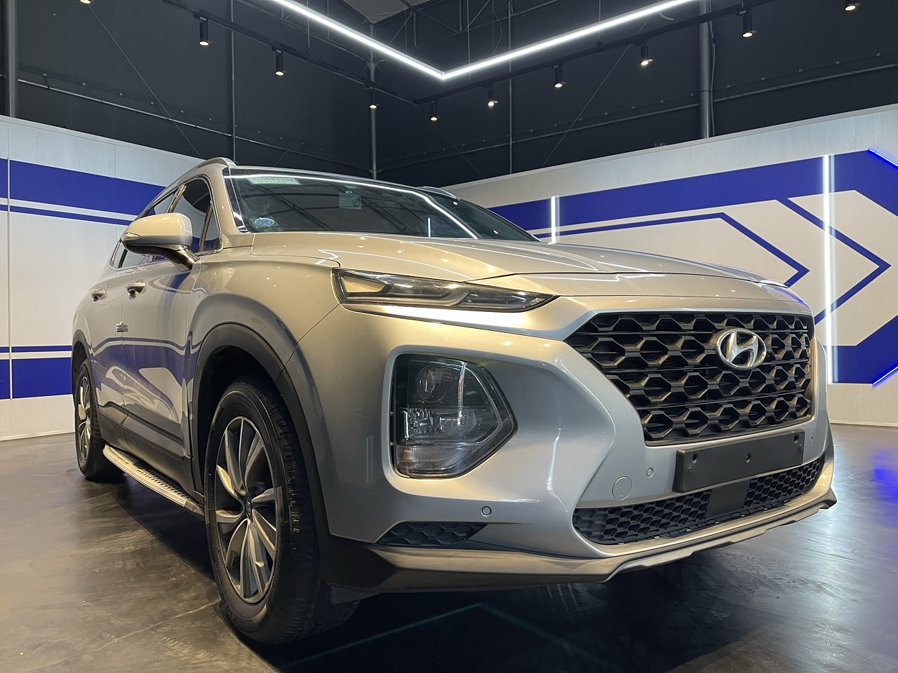 HYUNDAI SANTAFE 2019 / CAMARA R / AUTOMATICO / DIESEL / 4WD / 7PASAJEROS 1