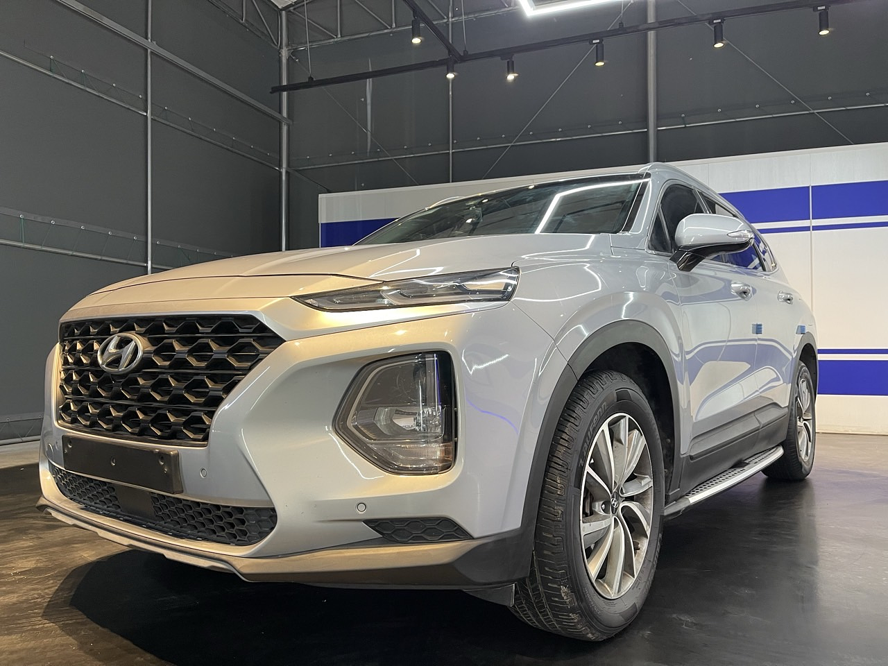 HYUNDAI SANTAFE 2019 / CAMARA R / AUTOMATICO / DIESEL / 4WD / 7PASAJEROS 3