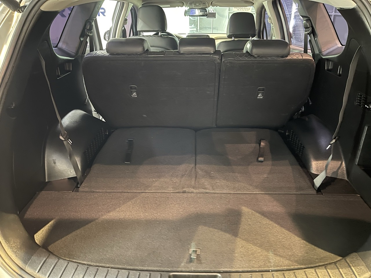 HYUNDAI SANTAFE 2019 / CAMARA R / AUTOMATICO / DIESEL / 4WD / 7PASAJEROS 35