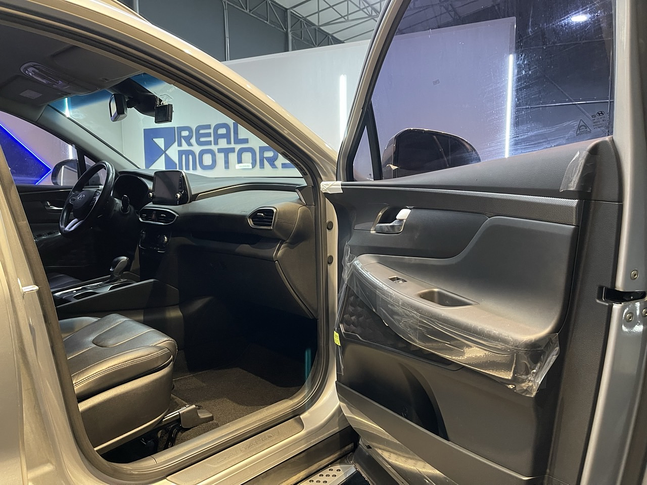 HYUNDAI SANTAFE 2019 / CAMARA R / AUTOMATICO / DIESEL / 4WD / 7PASAJEROS 25