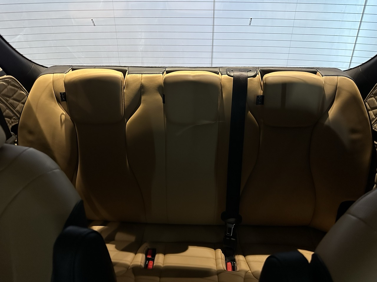 KIA GRAN CARNIVAL 2021 / 9PASAJEROS / CAMARA R / DIESEL 31