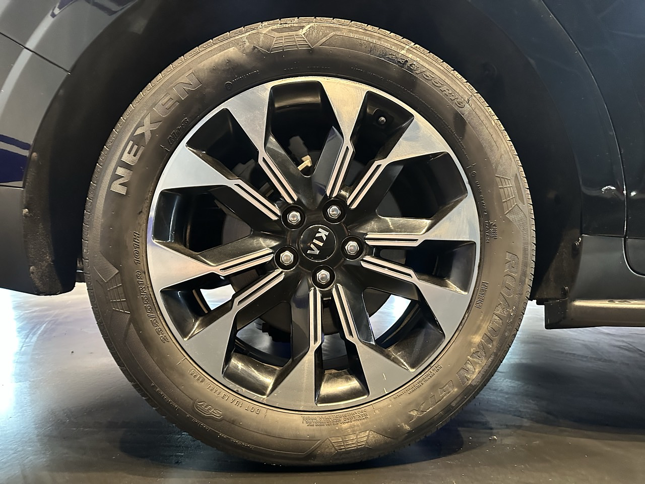 KIA GRAN CARNIVAL 2021 / 9PASAJEROS / CAMARA R / DIESEL 45