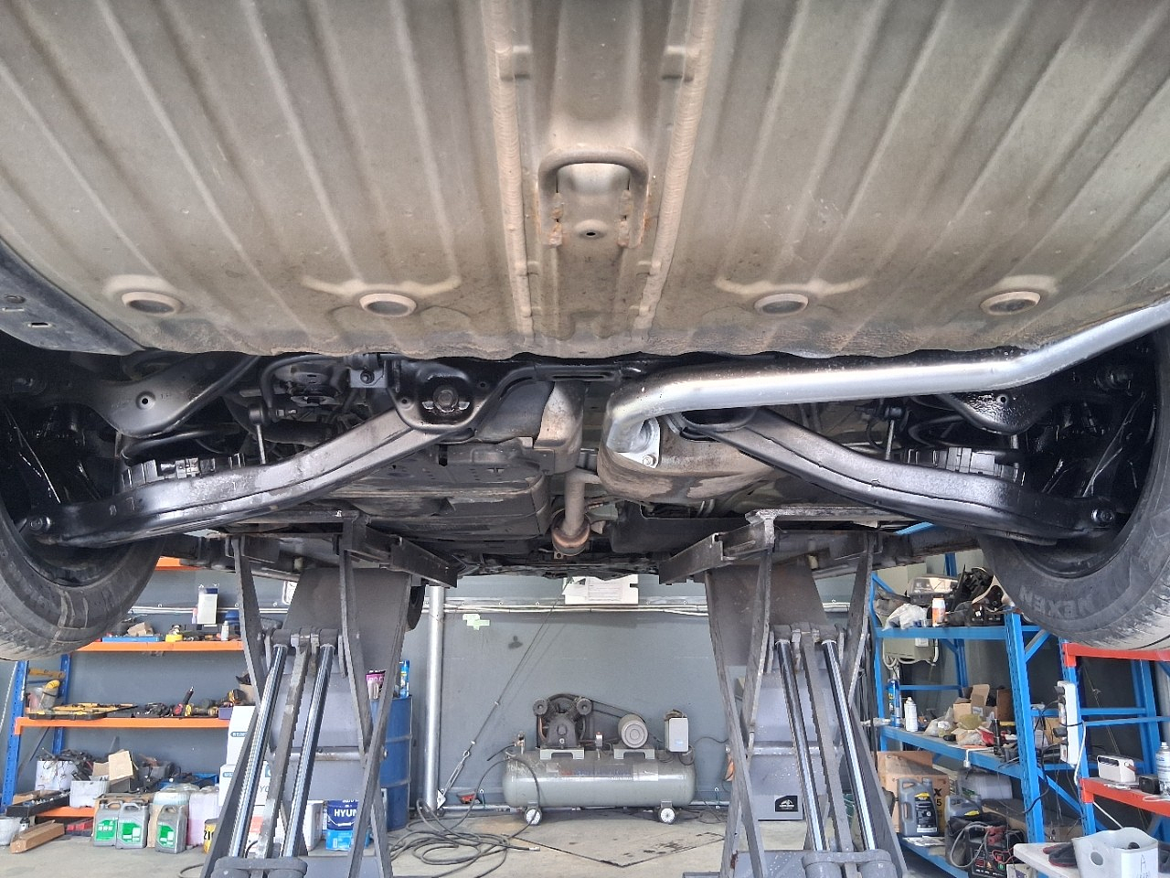 KIA GRAN CARNIVAL 2021 / 9PASAJEROS / CAMARA R / DIESEL 41