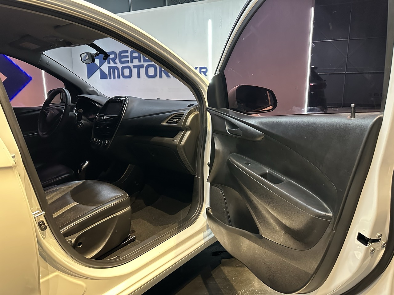 CHEVROLET NEW SPARK 2020 / 5PASAJEROS / AUTOMATICO / CAMARA R  25