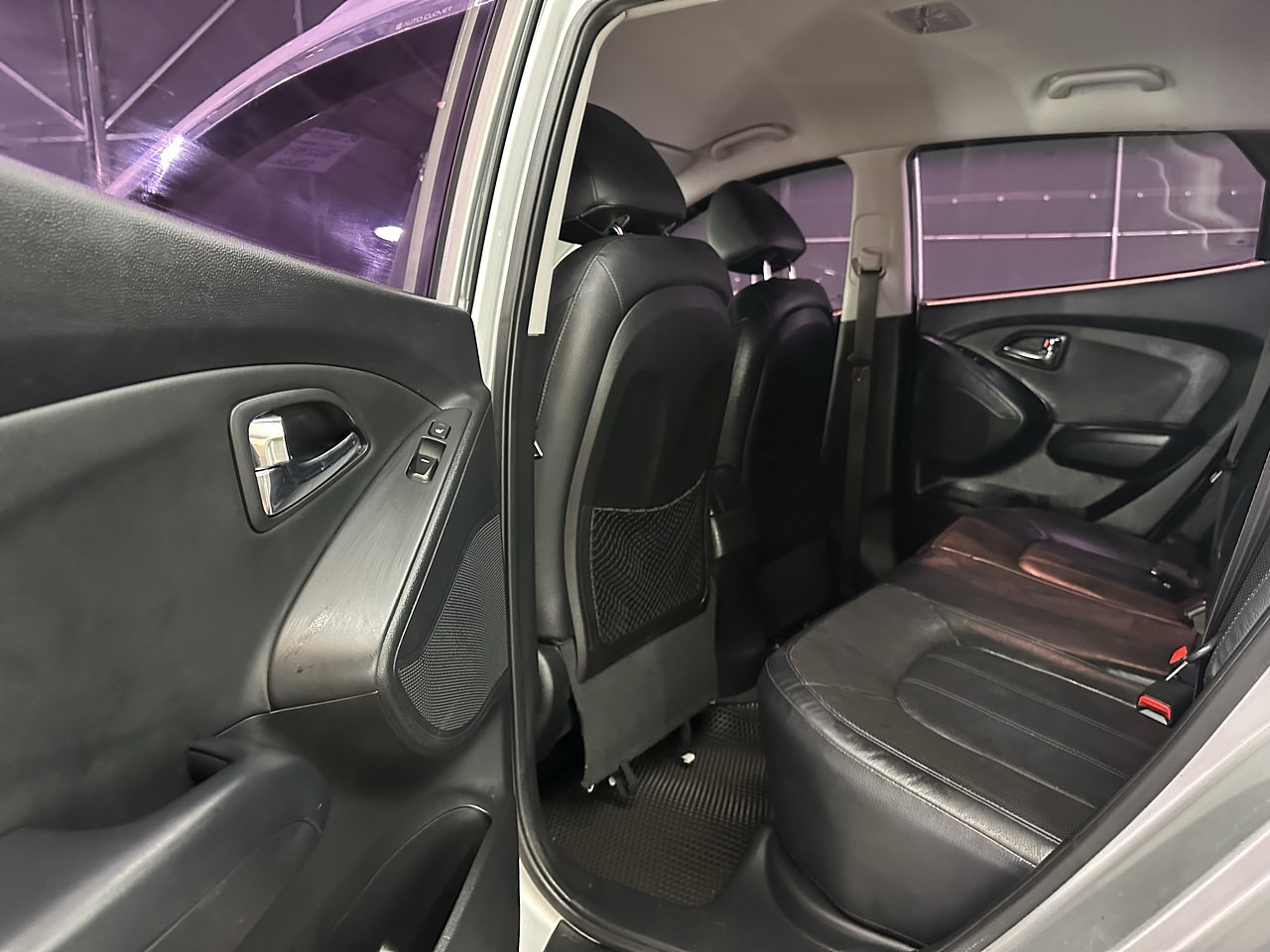  HYUNDAI TUCSON 2011 / AUTOMÁTICA  / DIESEL  / 2WD 25