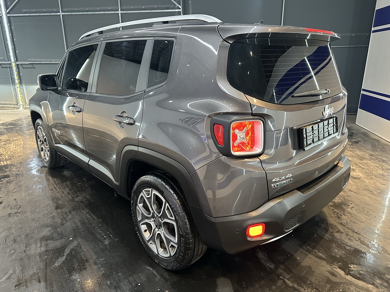JEEP RENEGADE 2017 DIESEL 4WD / SUNROOF / CAMERA  6
