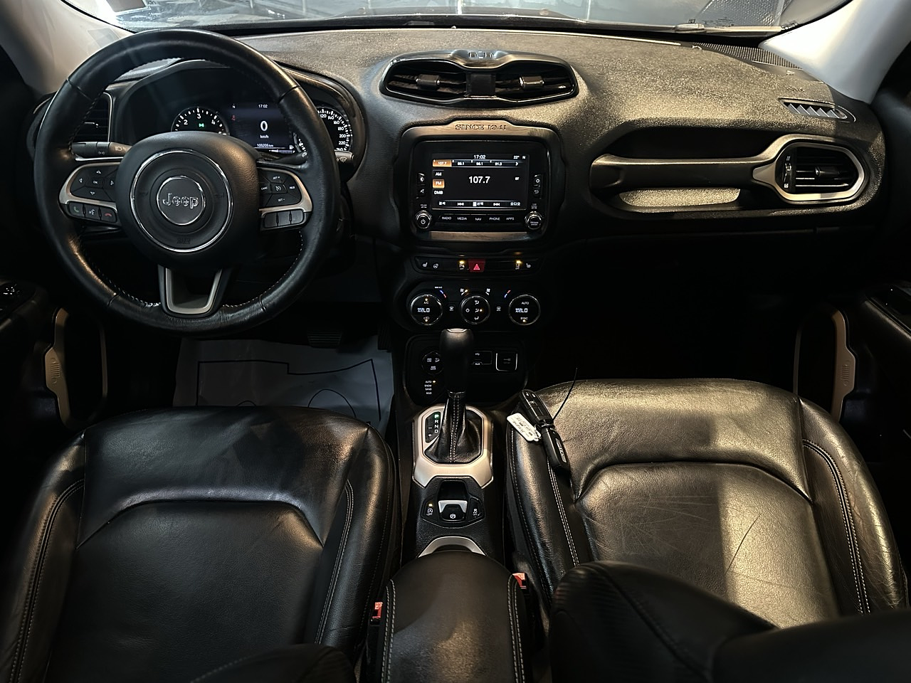 JEEP RENEGADE 2017 DIESEL 4WD / SUNROOF / CAMERA  23