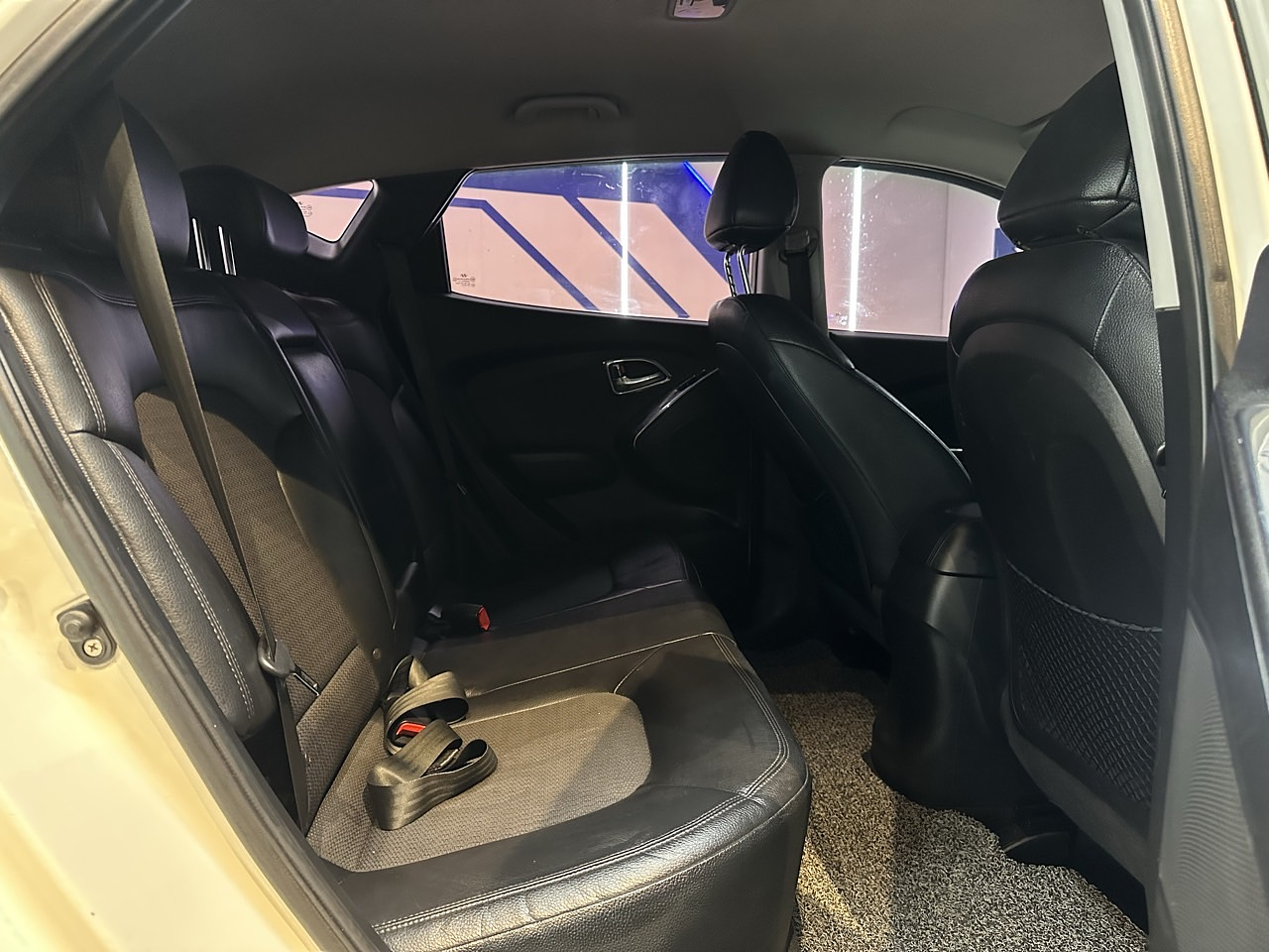  HYUNDAI TUCSON 2011 / AUTOMÁTICA  / DIESEL  / 2WD 30