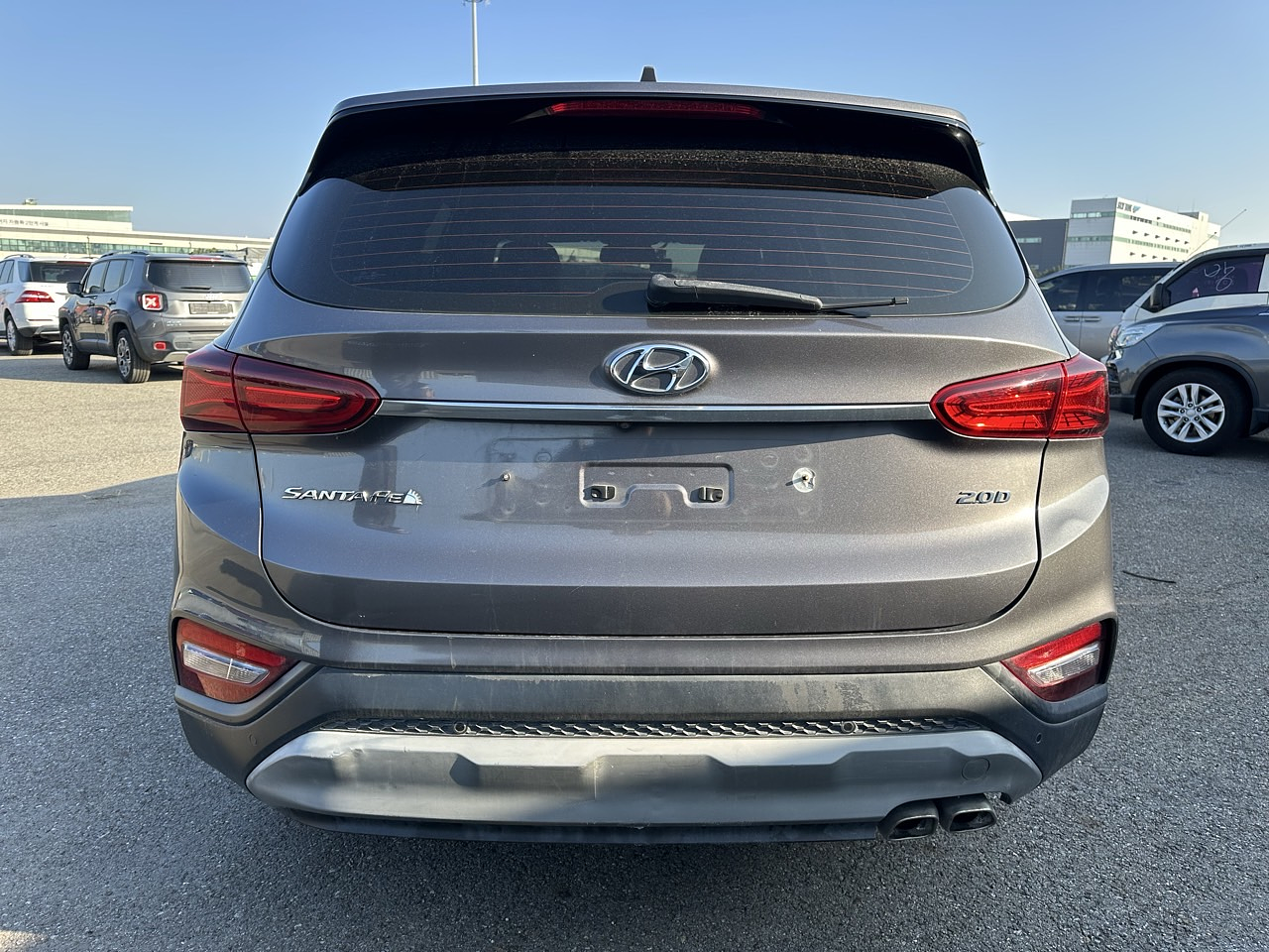 HYUNDAI SANTAFE 2019 / CAMARA R  / AUTOMATICO / DIESEL / 7PASAJEROS 5