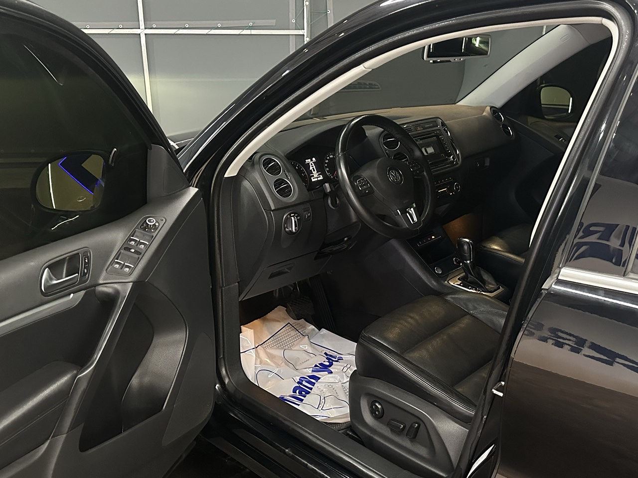 VOLKSWAGEN TIGUAN TDI 2013 / SUNROOF / SMART KEY / 4WD 9