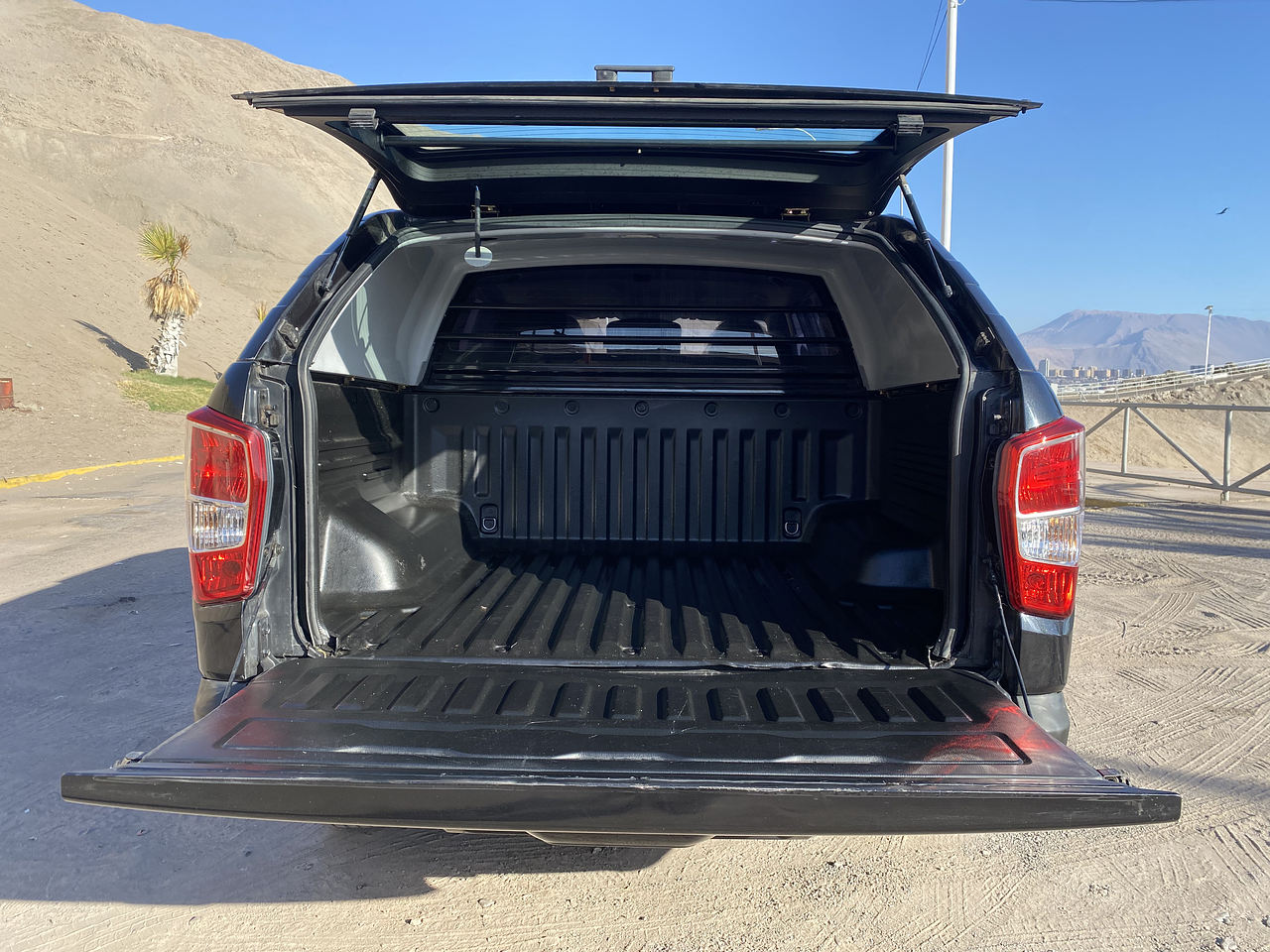 SSANG YONG REXTON SPORTS 2019 / 4WD / DIESEL / CAMARA R / SMART KEY 27