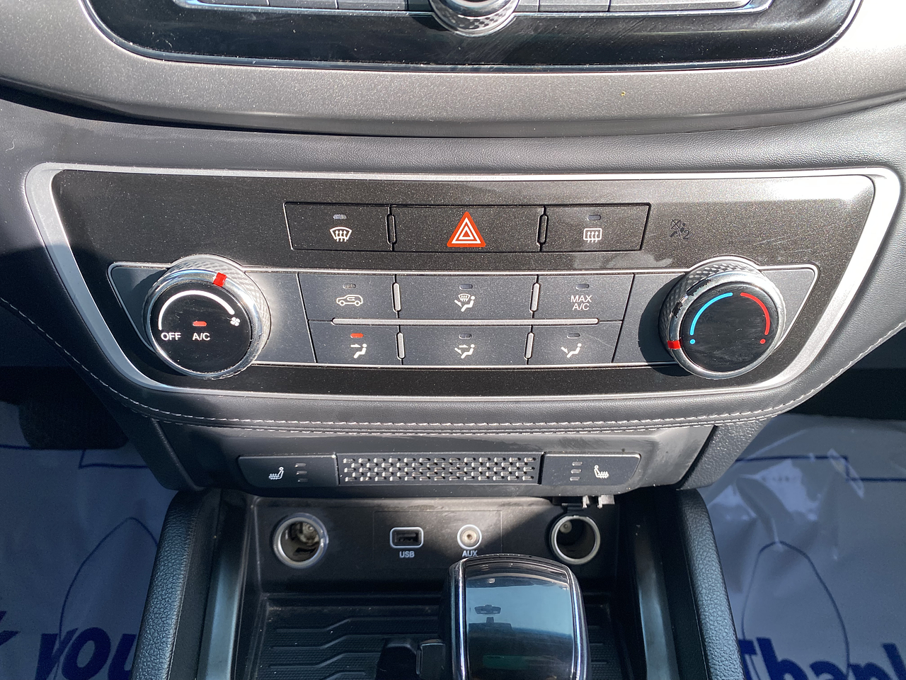 SSANG YONG REXTON SPORTS 2019 / 4WD / DIESEL / CAMARA R / SMART KEY 17