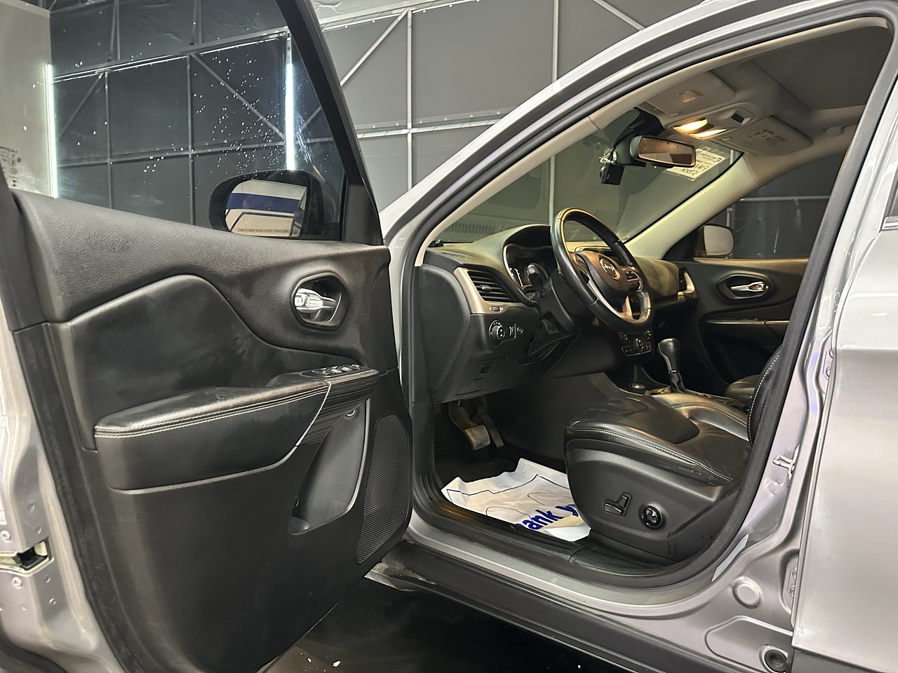 JEEP CHEROKEE 2015 / 4WD / SUNROOF / CAMARA R / DIESEL  14