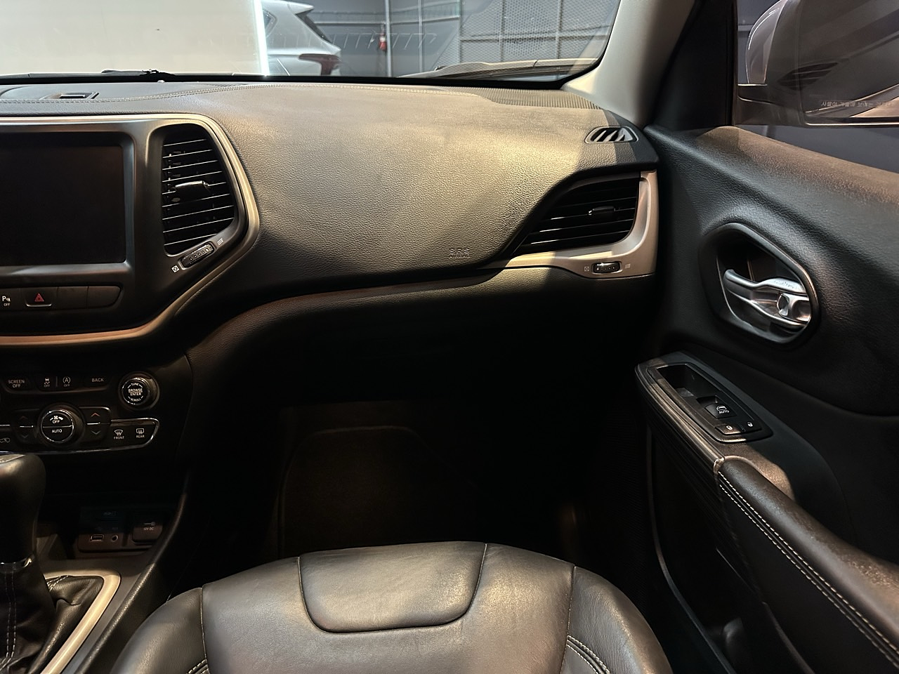 JEEP CHEROKEE 2015 / 4WD / SUNROOF / CAMARA R / DIESEL  20