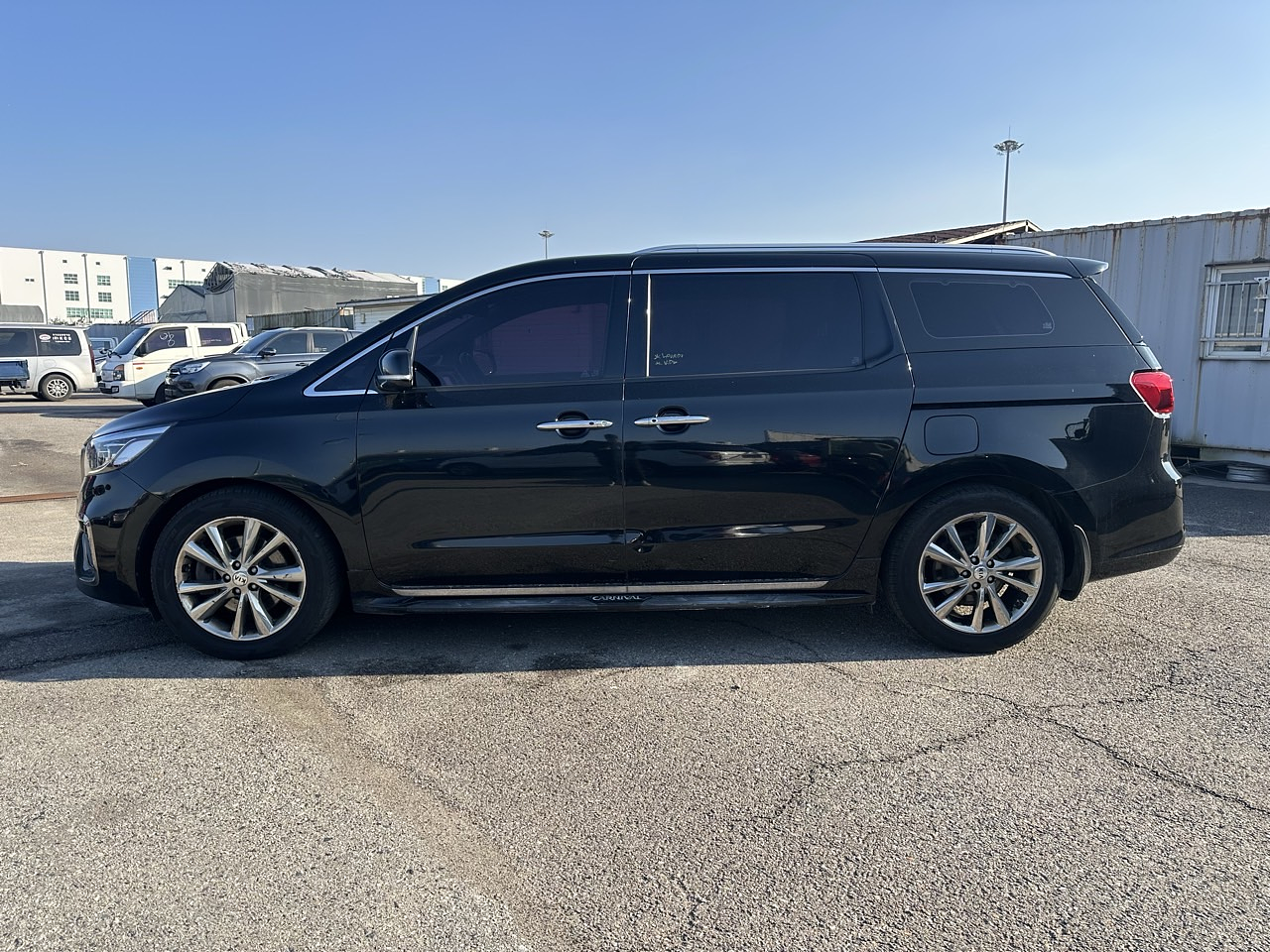 KIA ALL NEW CARNIVAL 2019 / 7PASAJEROS / DIESEL 2.2 / PANTALLA  7