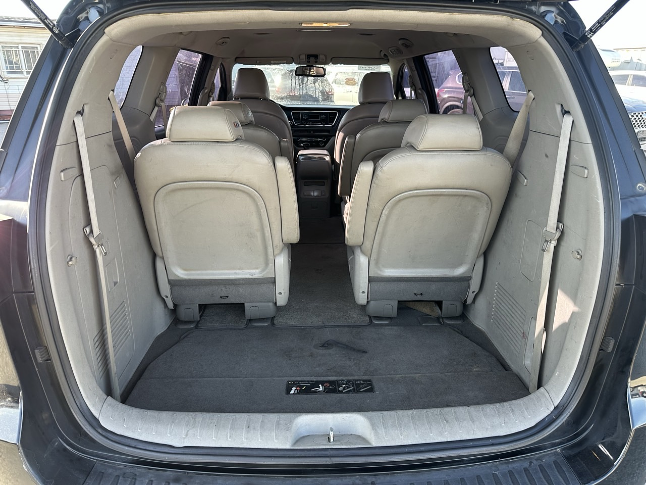 KIA CARNIVAL 2016 / 9PASAJEROS / DIESEL 2.2 / P. ELECTRICA 24