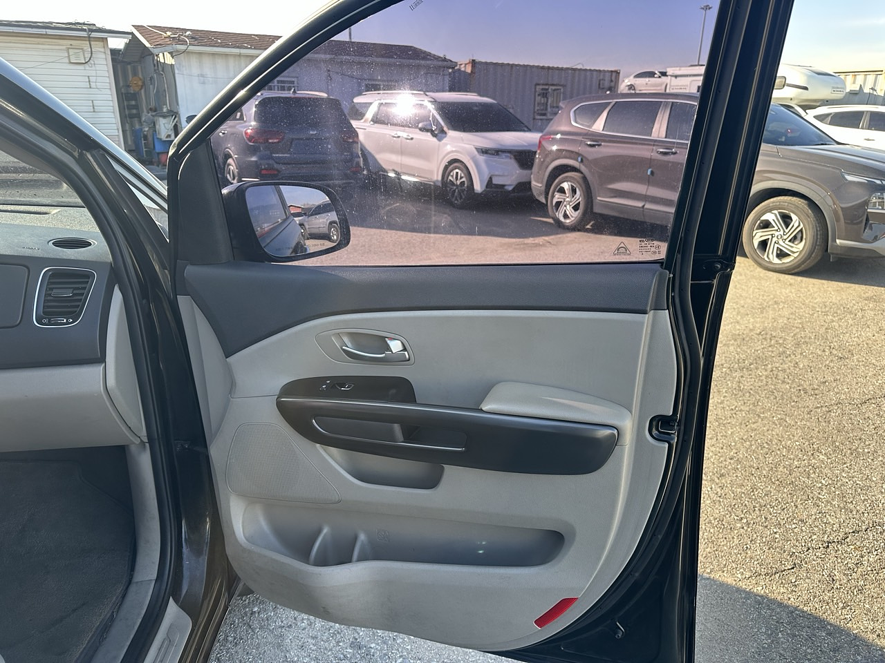 KIA CARNIVAL 2016 / 9PASAJEROS / DIESEL 2.2 / P. ELECTRICA 12