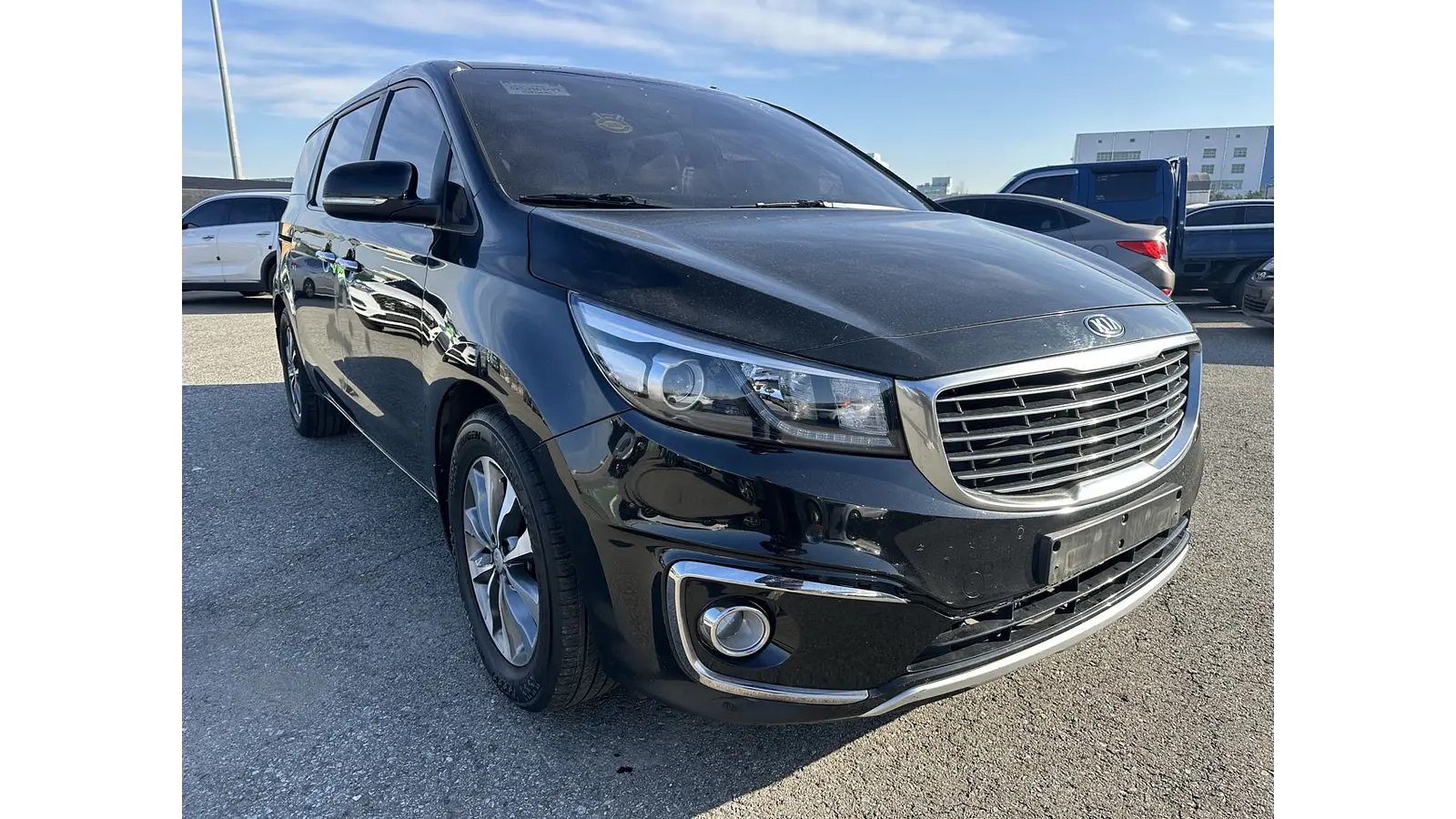 KIA Carnival