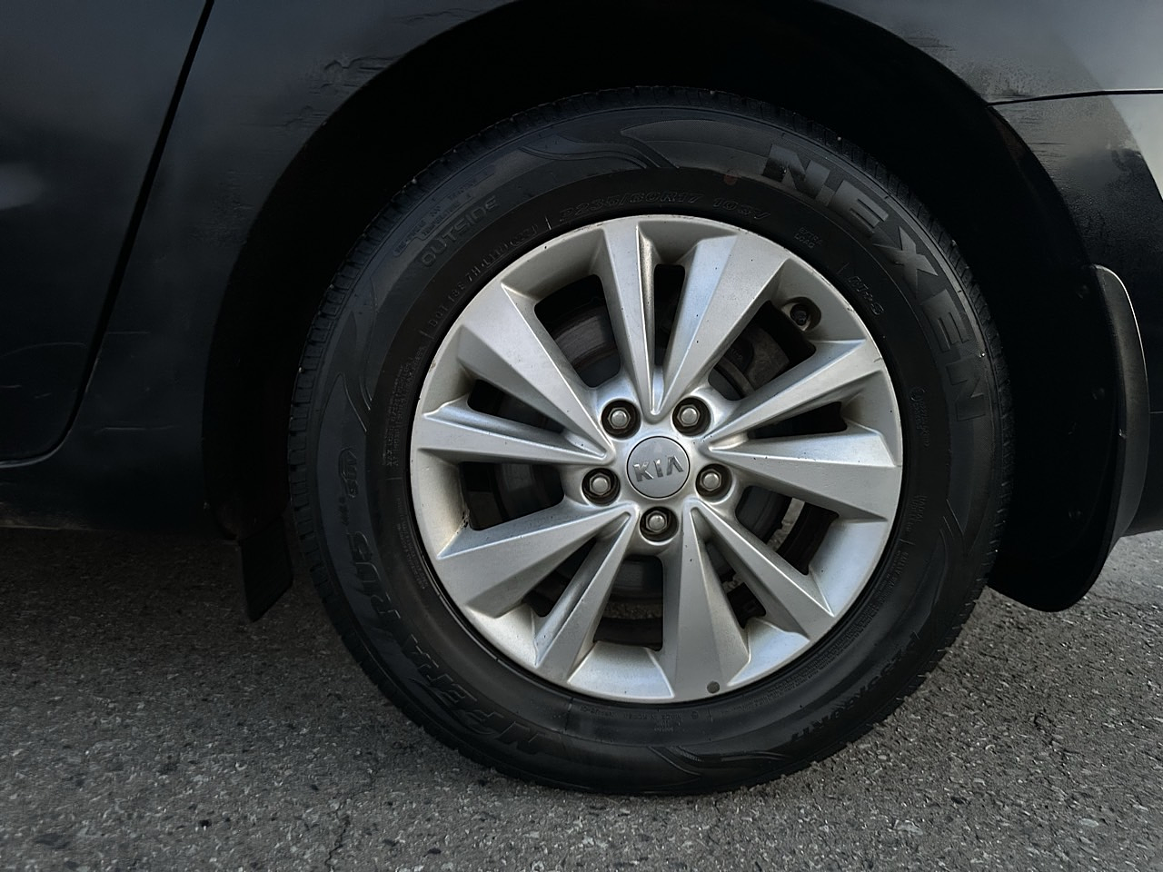 KIA CARNIVAL 2017 / PANTALLA / 11PASAJEROS / DIESEL 29