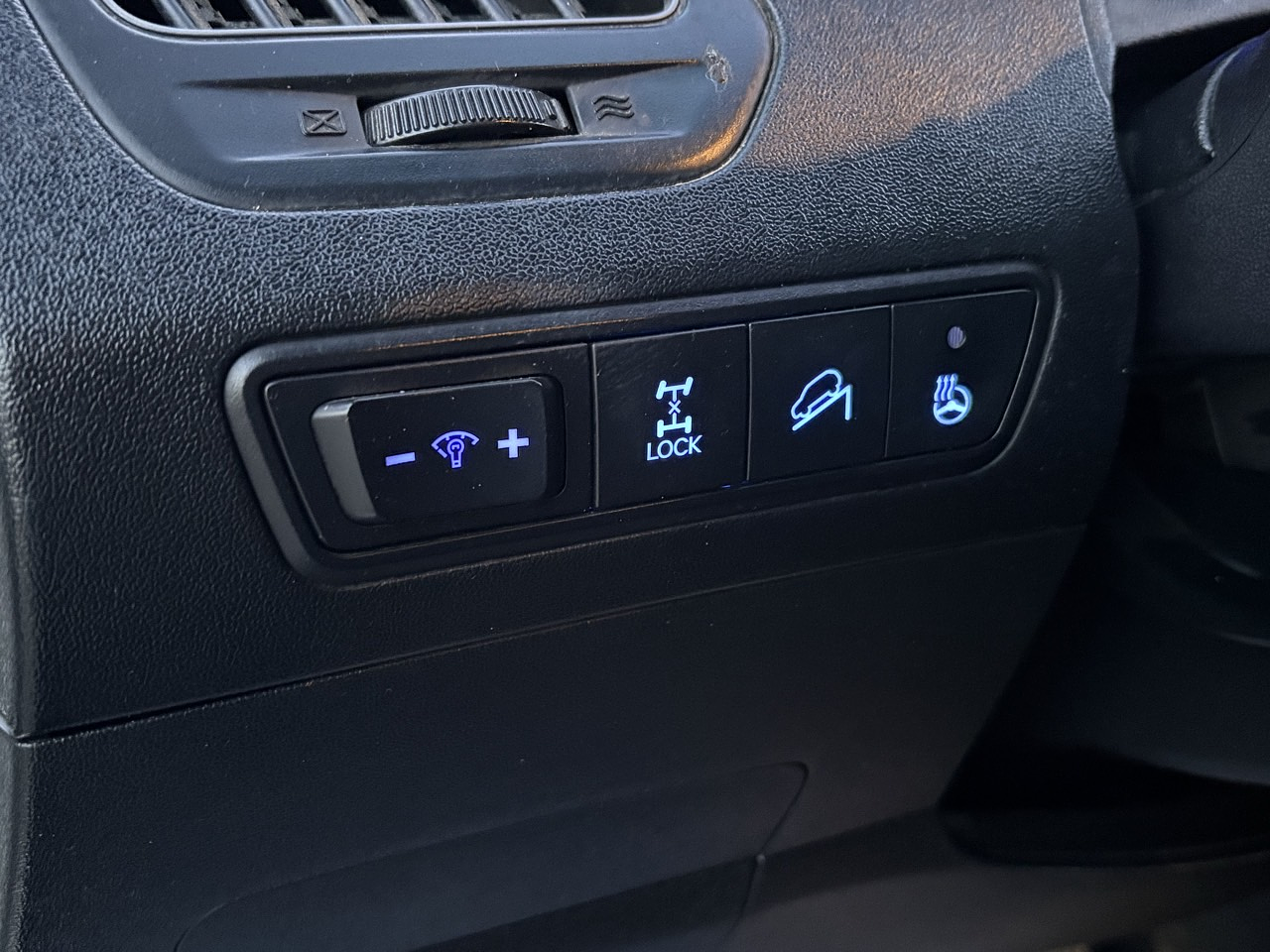 HYUNDAI TUCSON 2014 / DIESEL / 2.0 CC / 4WD 18