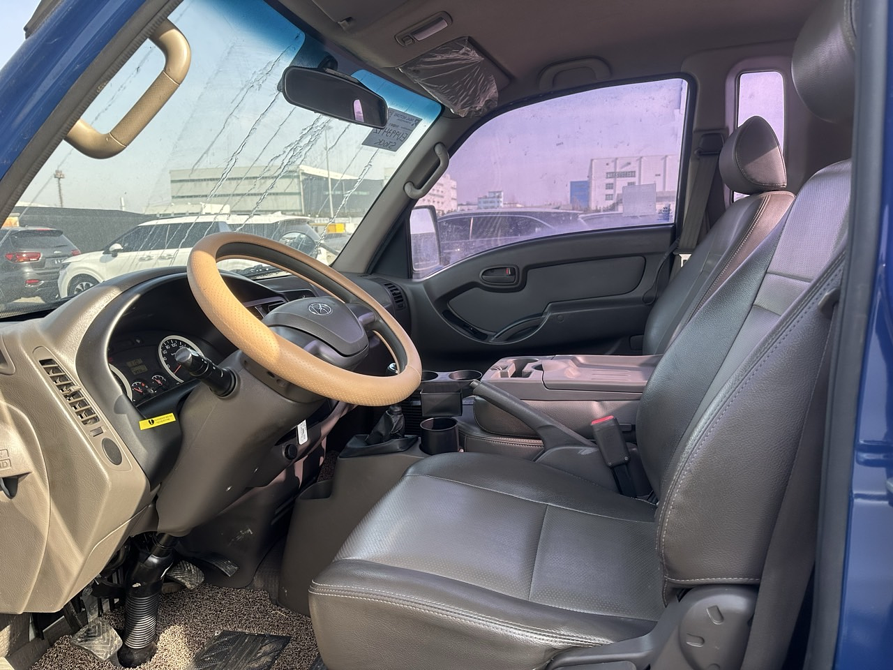 PORTER 2014 CAB Y MEDIA / MECANICA 2WD  / DIESEL 9