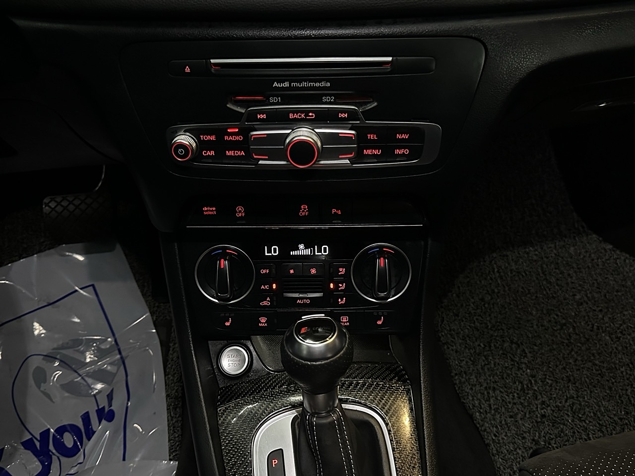 AUDI Q3 35 TDI QUATTRO 2016 / SUNROOF / SMART KEY / CAMARA R 20