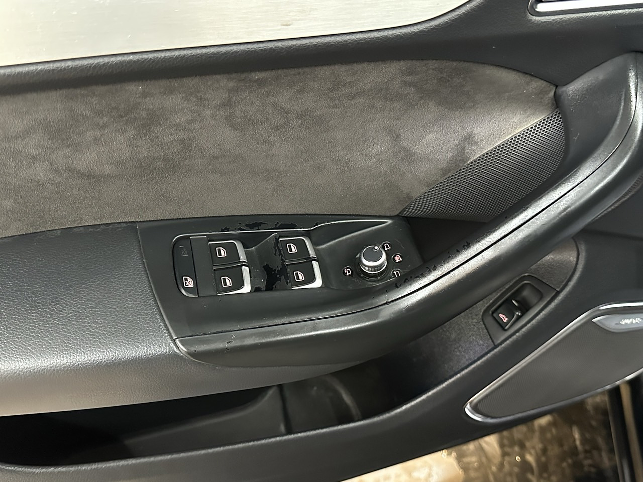 AUDI Q3 35 TDI QUATTRO 2016 / SUNROOF / SMART KEY / CAMARA R 29