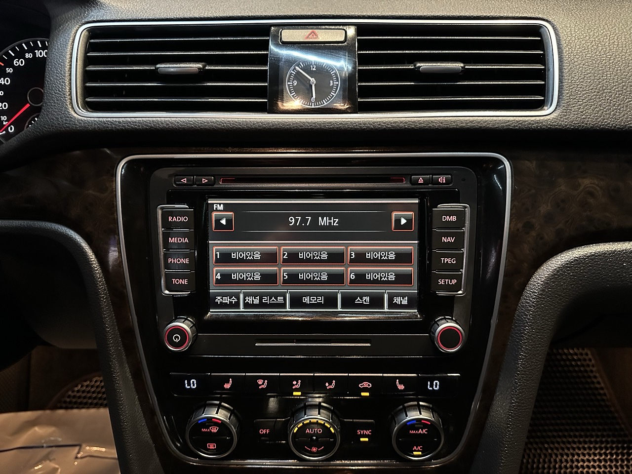 VOLKSWAGEN PASSAT 2015 / SUNROOF / CAMARA R / SMART KEY / 2WD 20