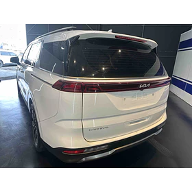 KIA Carnival — foto 6 de 16