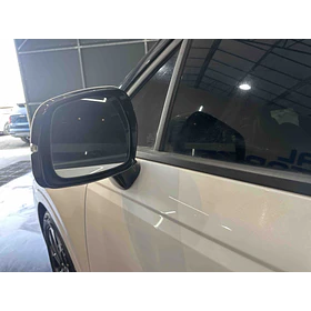 KIA Carnival — foto 9 de 16