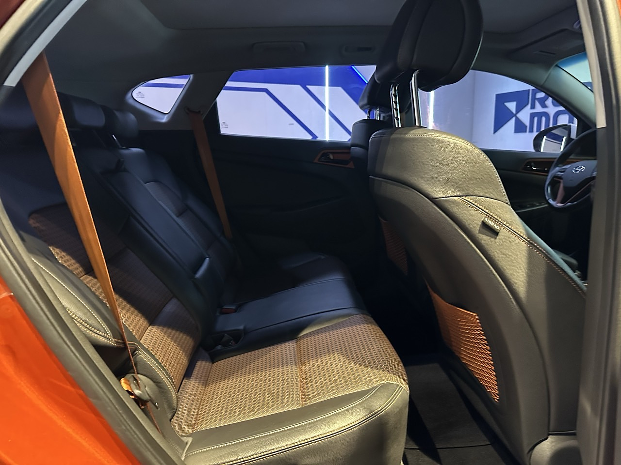  HYUNDAI TUCSON 2016 / AUTOMÁTICA  / CAMARA R / SUNROOF / DIESEL / 2WD  28