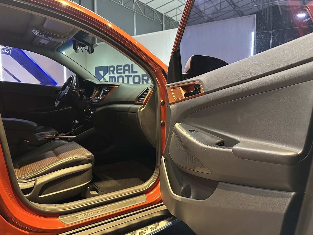  HYUNDAI TUCSON 2016 / AUTOMÁTICA  / CAMARA R / SUNROOF / DIESEL / 2WD  22