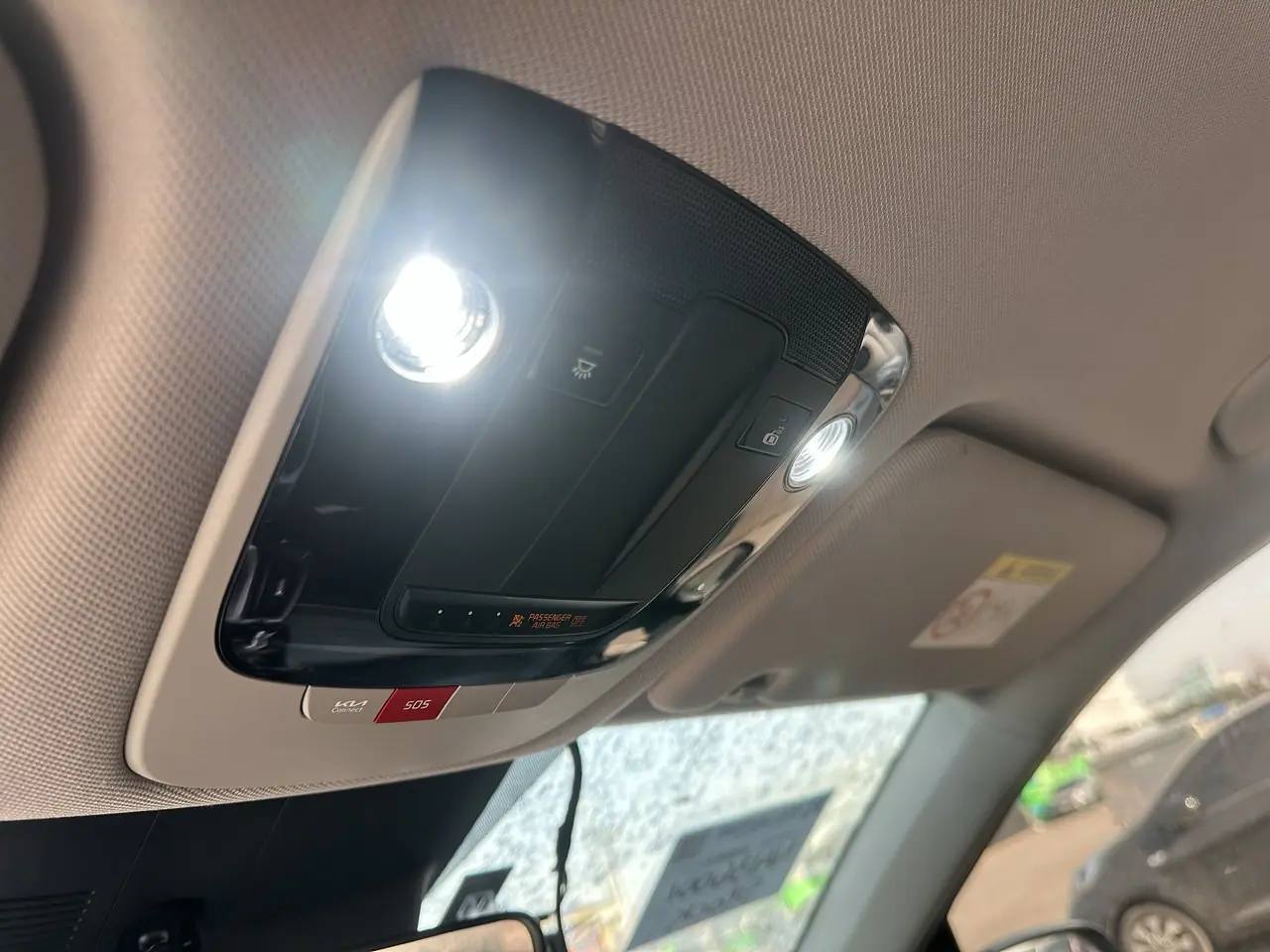 KIA SORENTO 2022 / 7PASAJEROS / CAMARA R /  DIESEL 2.2 / 2WD 23