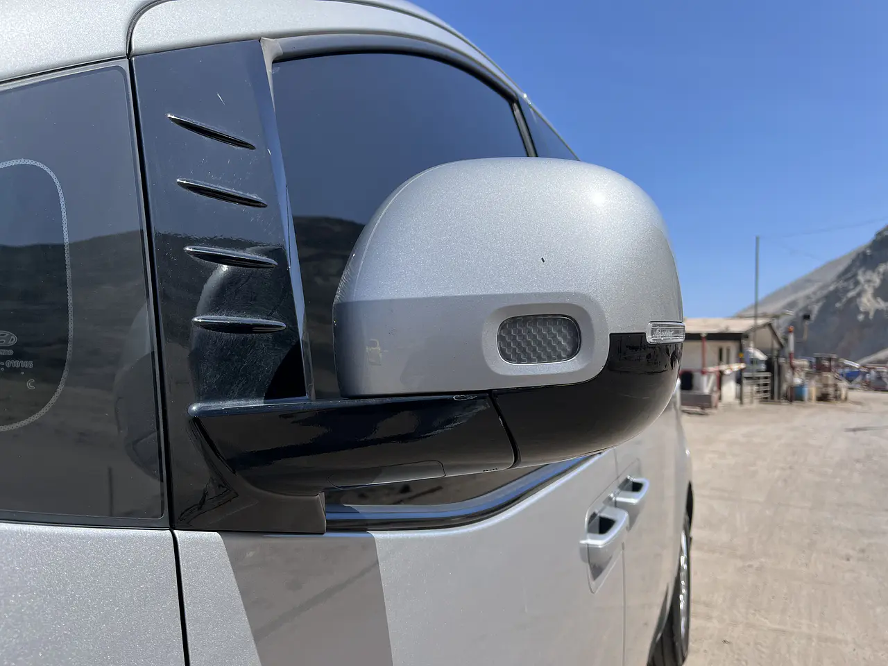 HYUNDAI STARIA 2022 / 2WD / DIESEL 2.5 / 9SEATS  5