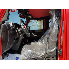 Jeep Wrangler Rubicon — foto 10 de 16