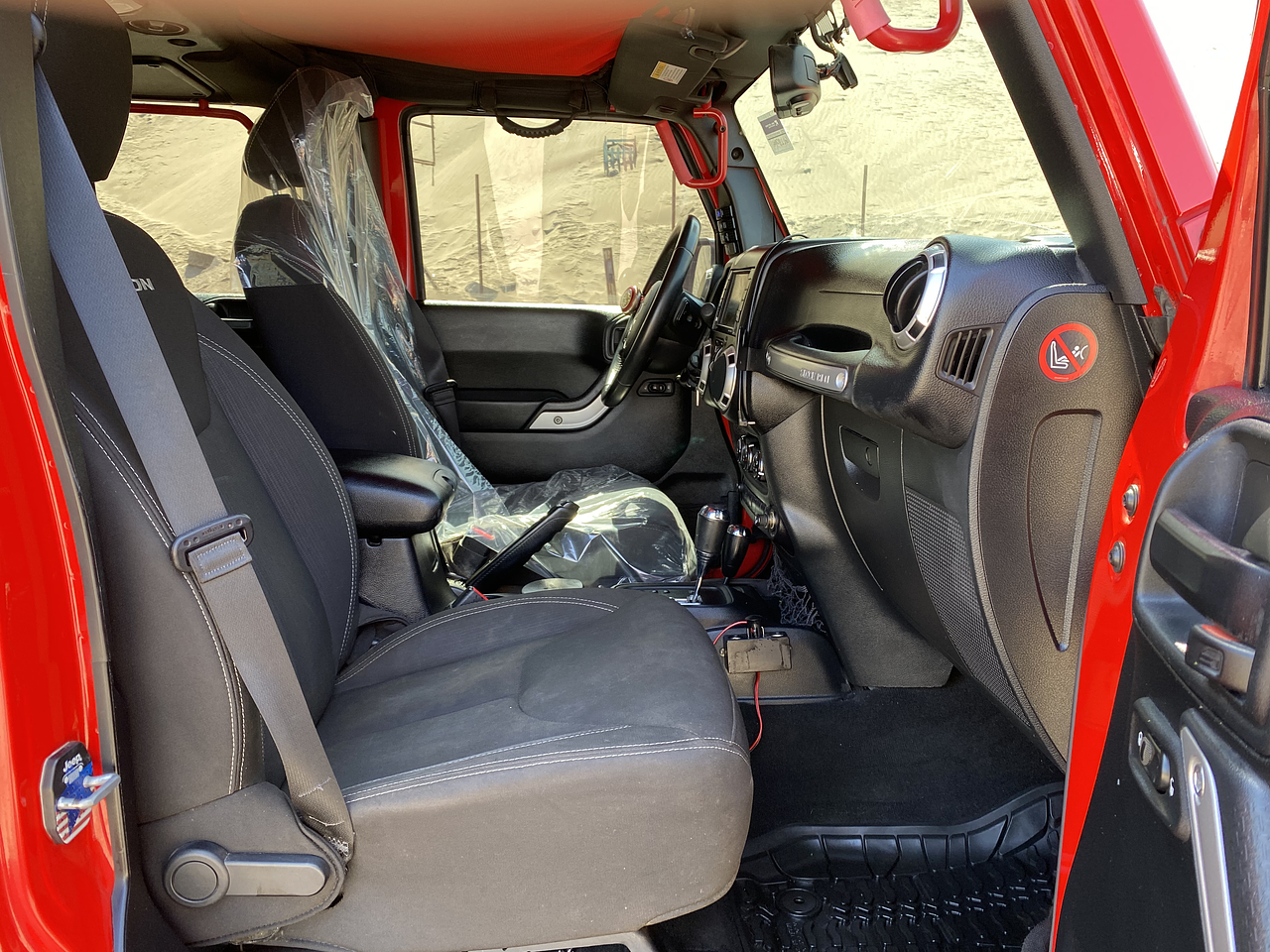 JEEP WRANGLER RUBICON 2016 / 4WD / AUTOMATICA / 3.6 PENTASTAR / 4DOORS 21