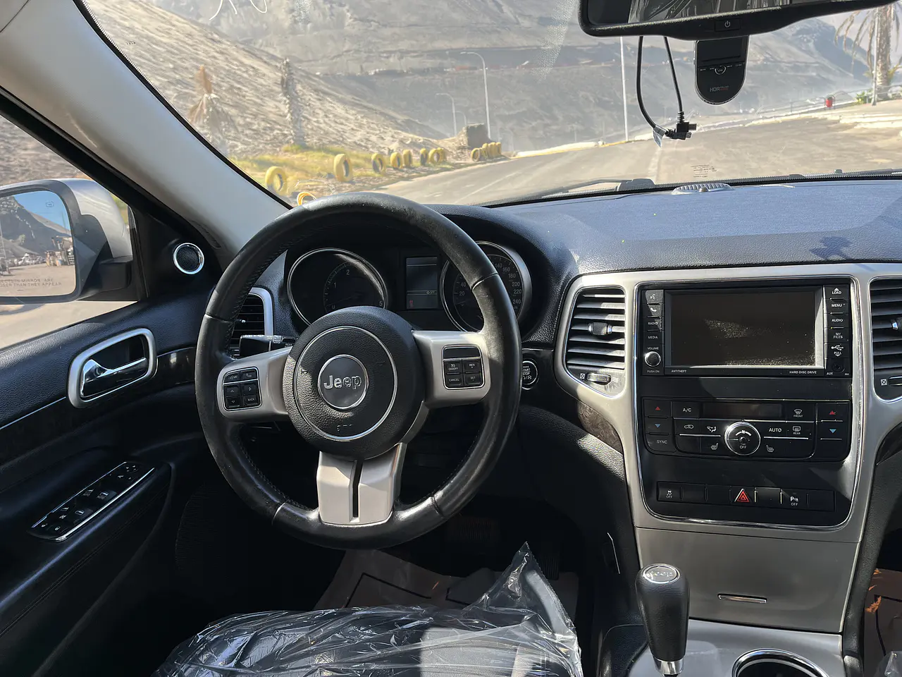 JEEP CHEROKEE 2012 / DIESEL3.0/ SUNROOF/ R.CAM / 4WD 17