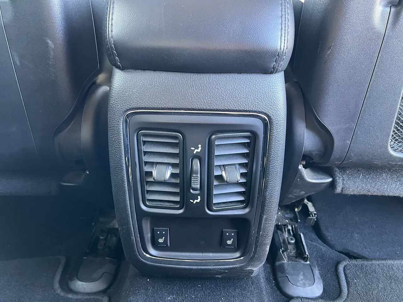 JEEP CHEROKEE 2012 / DIESEL3.0/ SUNROOF/ R.CAM / 4WD 29