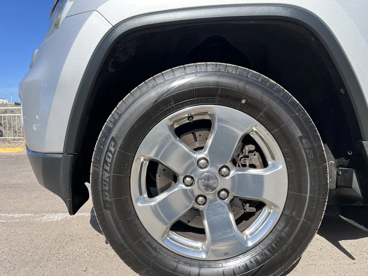 JEEP CHEROKEE 2012 / DIESEL3.0/ SUNROOF/ R.CAM / 4WD 39