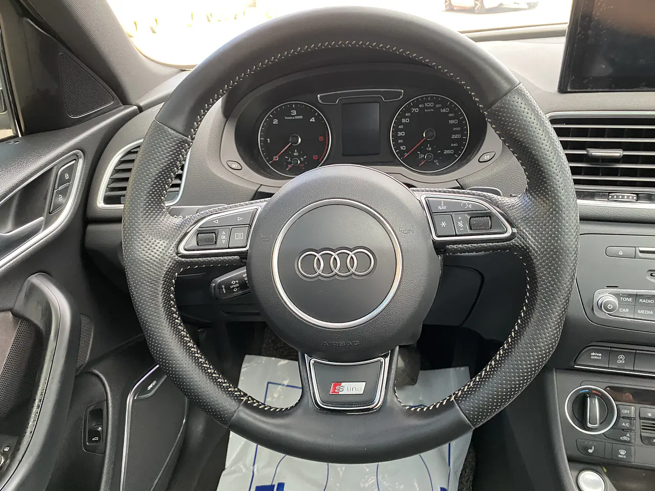 AUDI Q3 35 TDI QUATTRO 2016 / SUNROOF / SMART KEY / CAMARA R 17