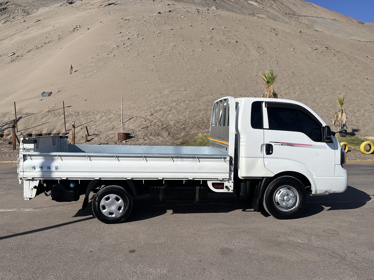 KIA BONGO3 2020 1.2T / CAMARA R / MECANICO / DIESEL 2.5 7