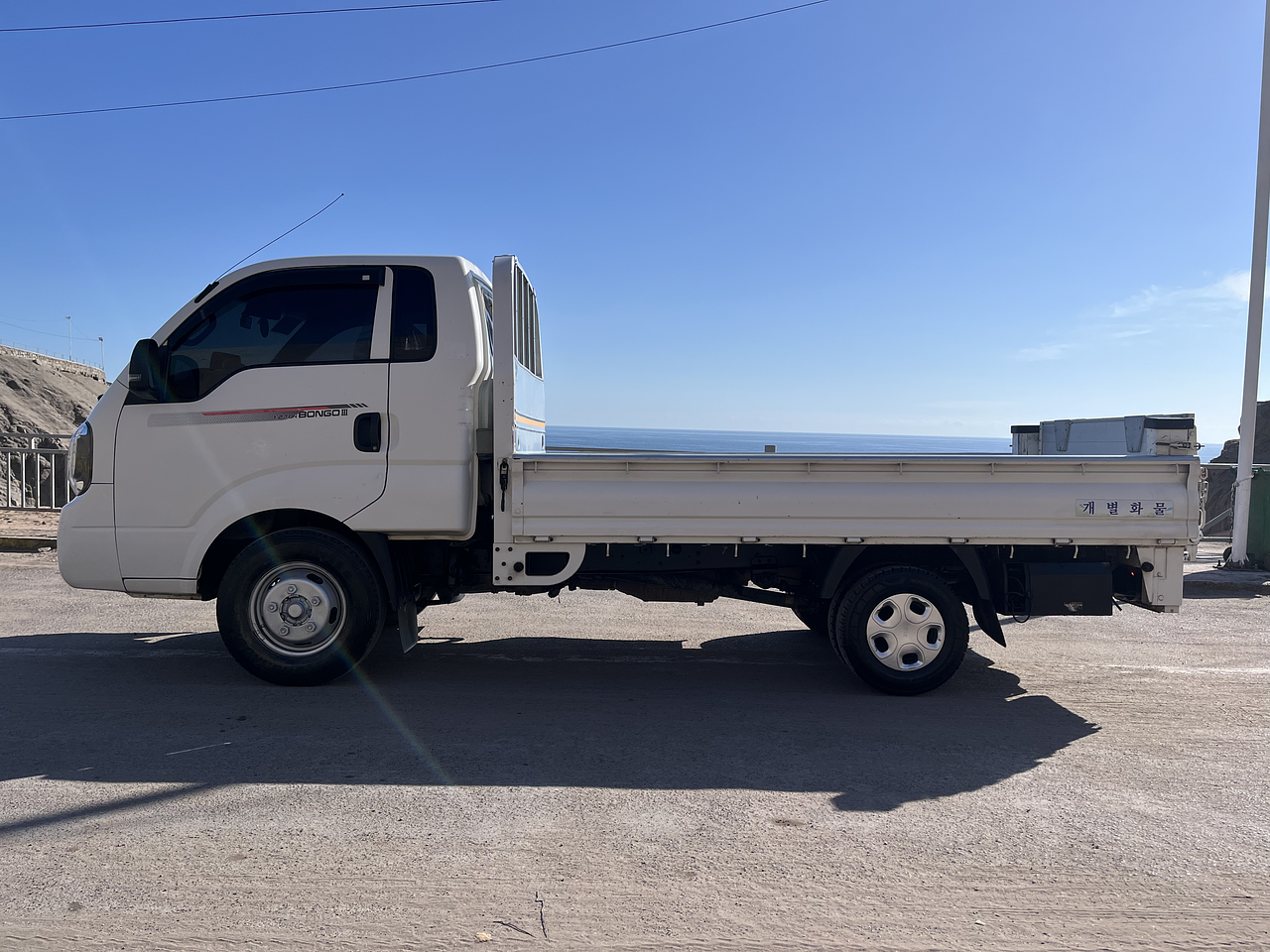 KIA BONGO3 2020 1.2T / CAMARA R / MECANICO / DIESEL 2.5 8